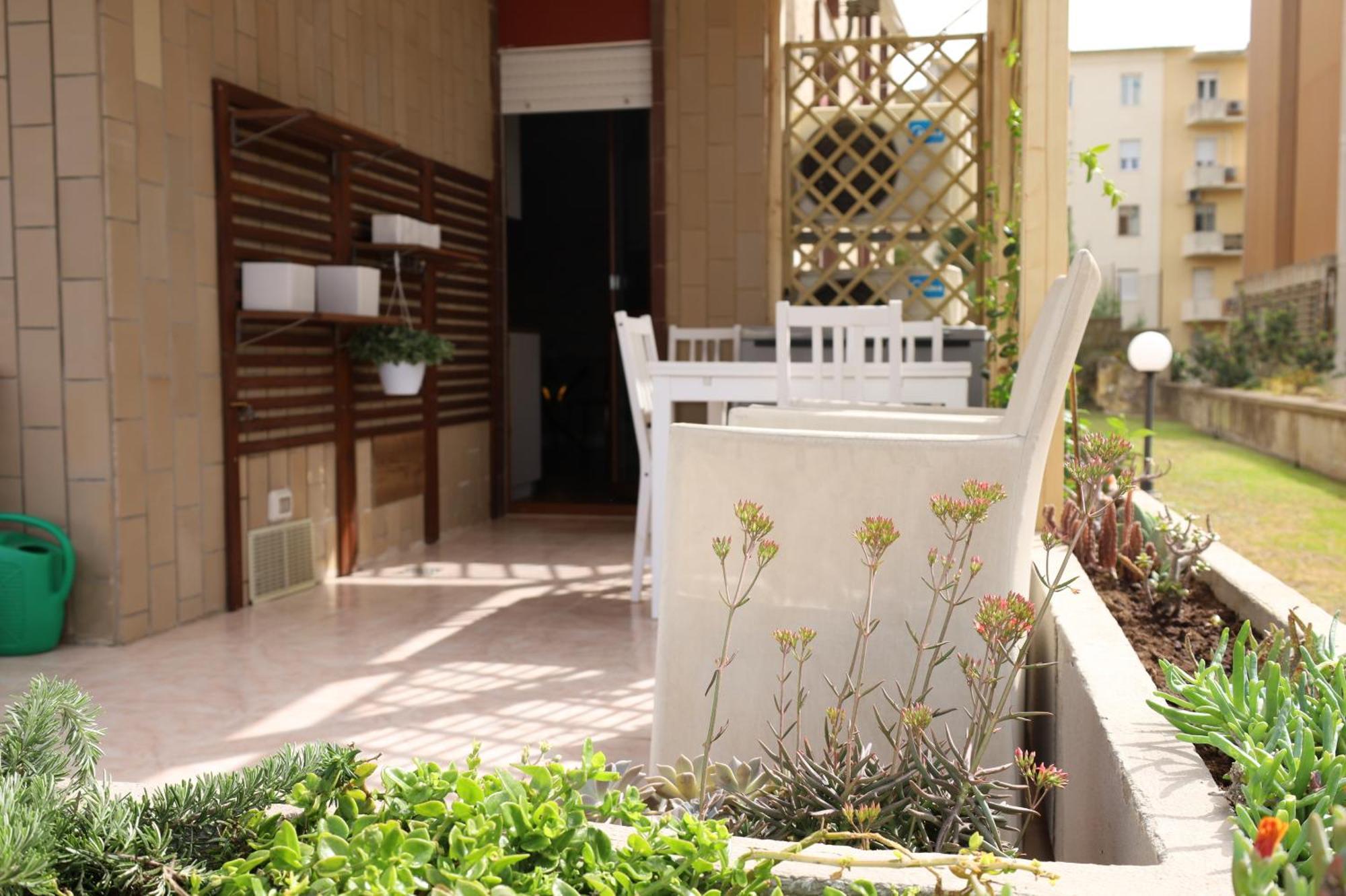 Apartmán Jitaku Maine Cagliari Exteriér fotografie