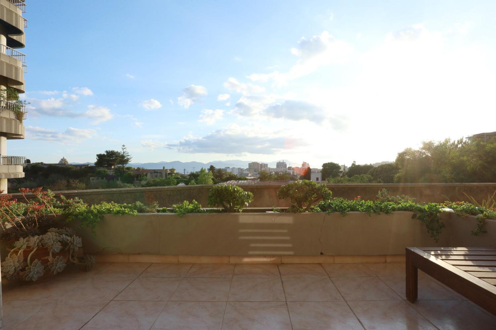 Apartmán Jitaku Maine Cagliari Exteriér fotografie